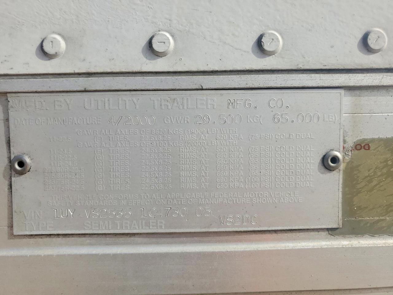 2000 Freightliner 2001 Utility VS2DC DRY Van Trailer