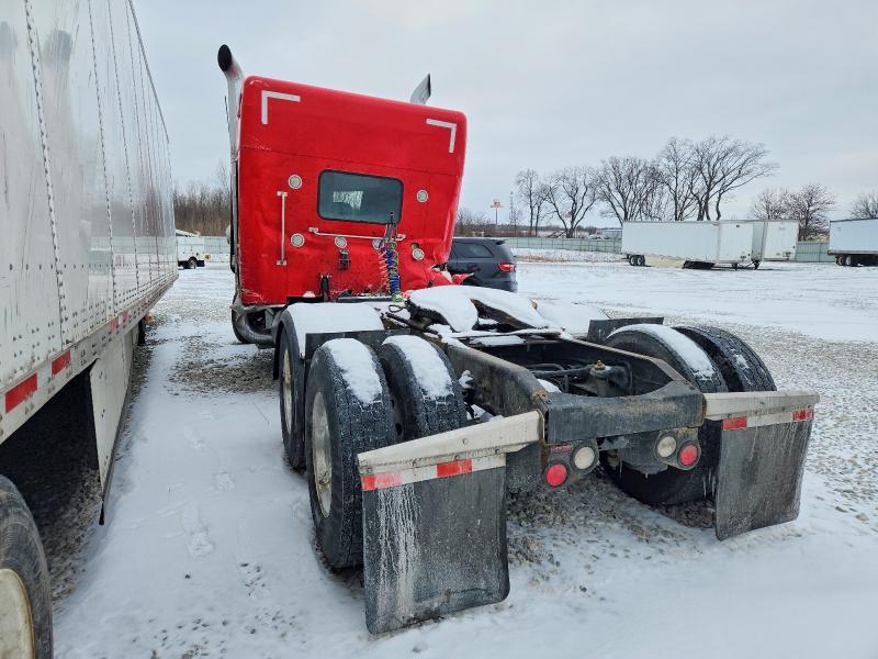 2018 Peterbilt 389 Semi Truck