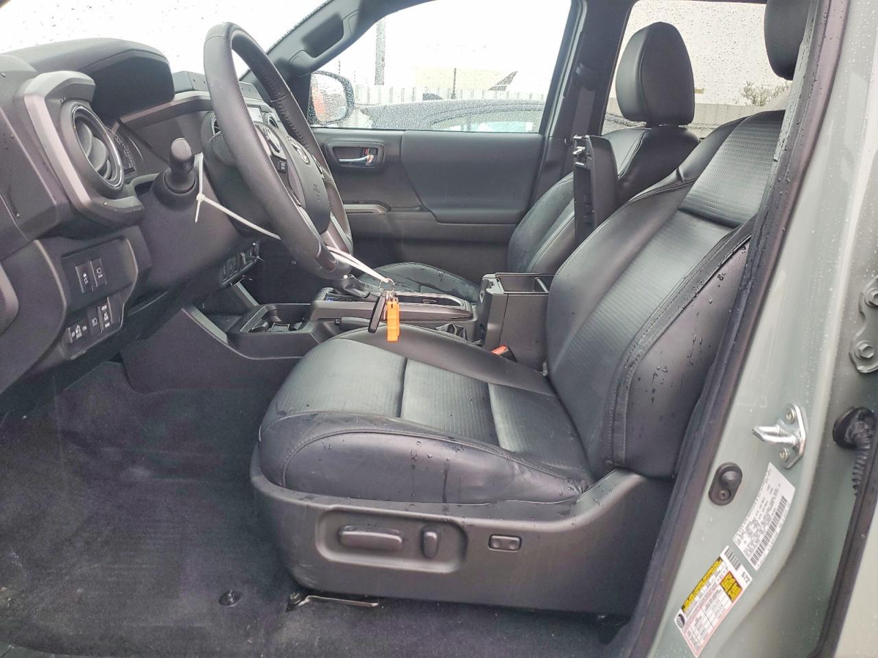 2023 Toyota Tacoma TRD OFF-Road