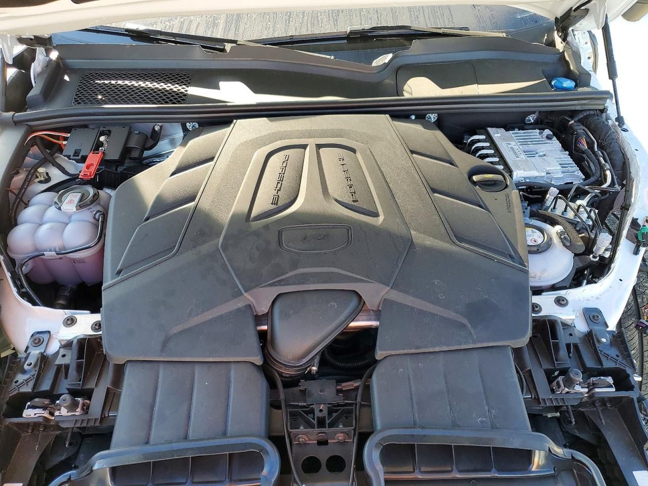 2025 Porsche Cayenne E-hybrid