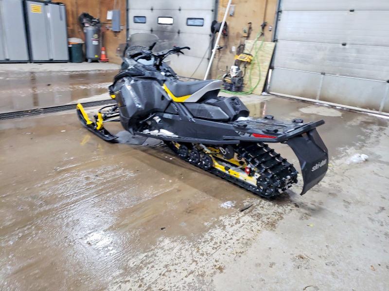 2024 Skidoo OO