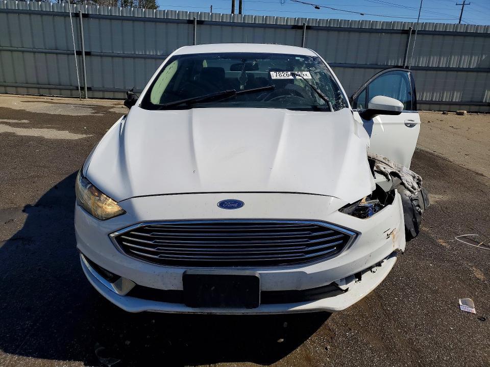2018 Ford Fusion se Hybrid