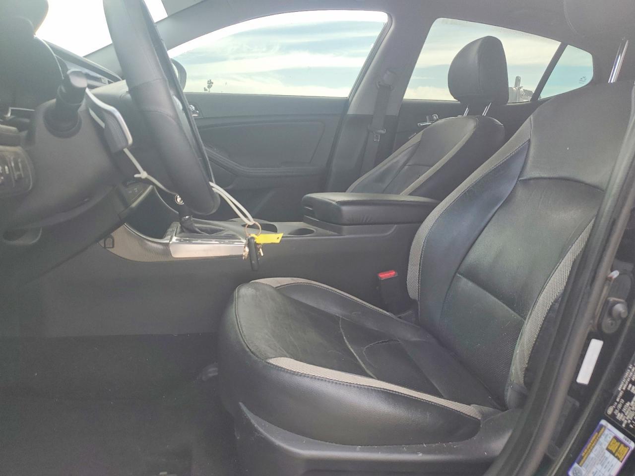 2013 KIA Optima sx
