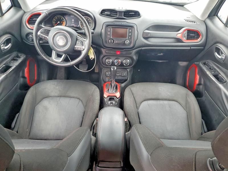 2015 Jeep Renegade Trailhawk