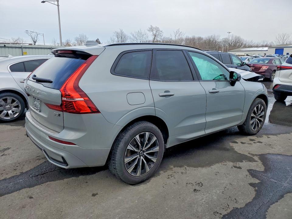 2025 Volvo Xc60 Core