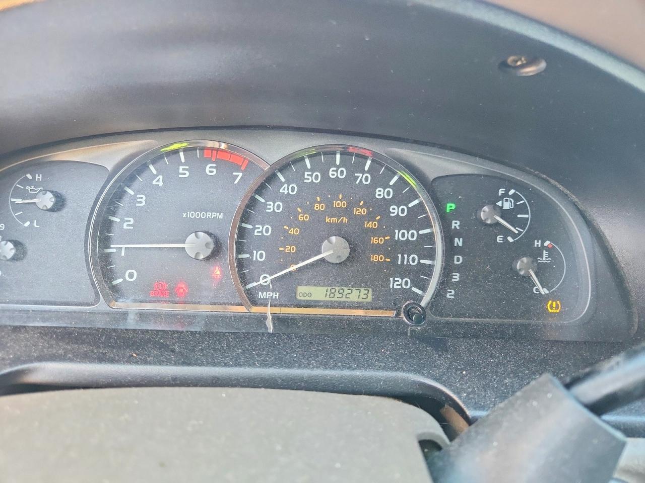 2005 Toyota Sequoia SR5