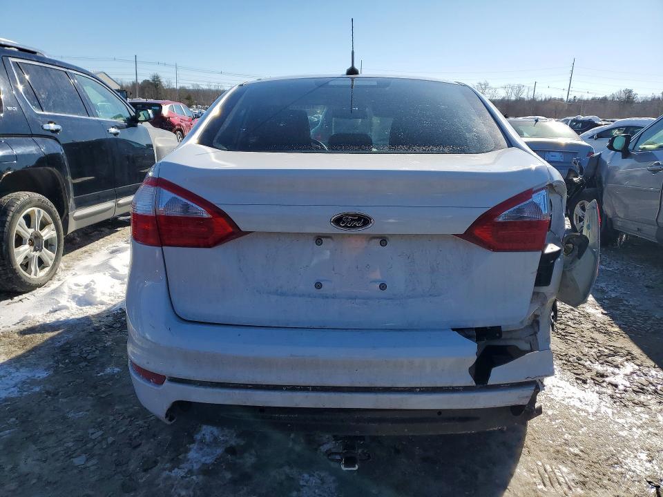 2014 Ford Fiesta s