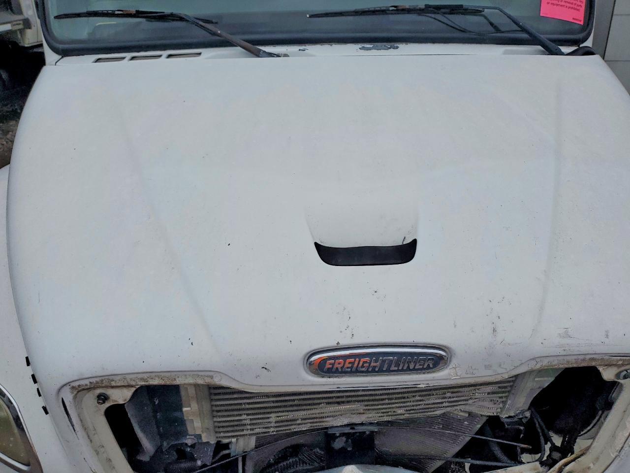 2005 Freightliner M2 106 Medium Duty