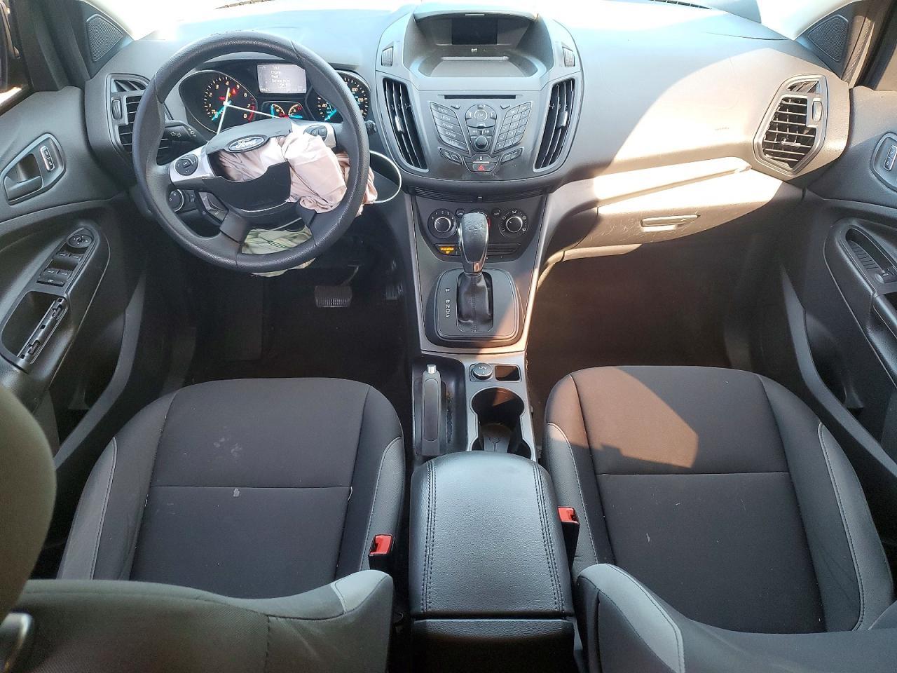 2016 Ford Escape s