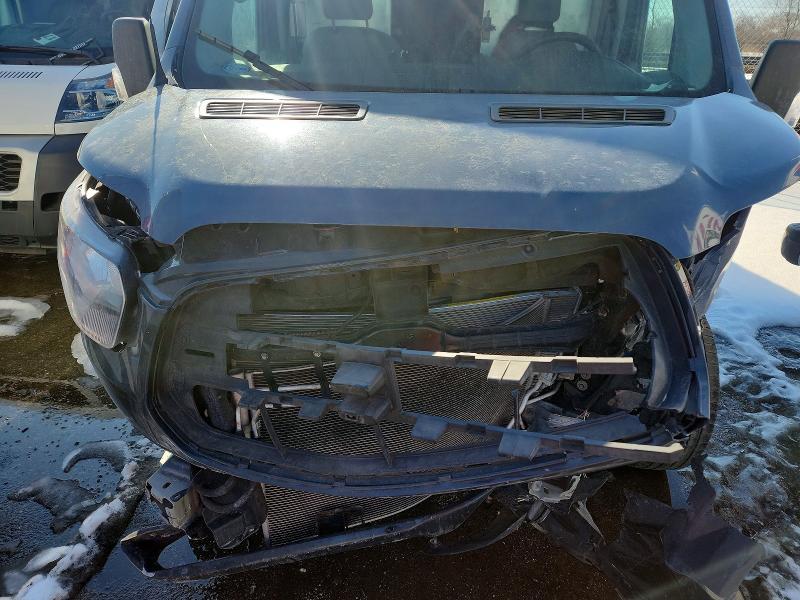 2019 Ford Transit 250 Delivery van