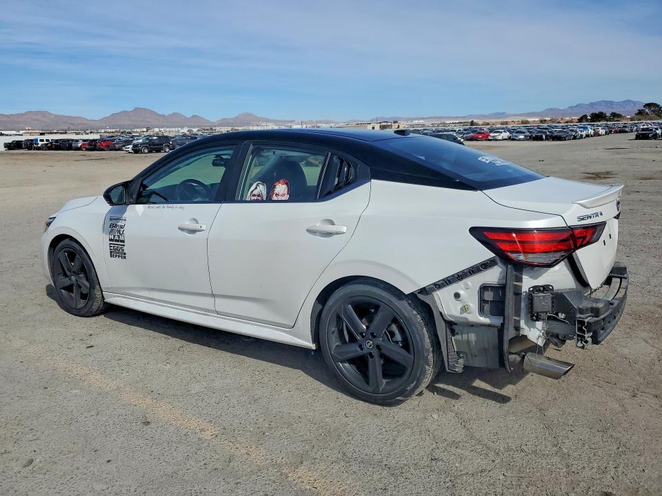 2022 Nissan Sentra sr