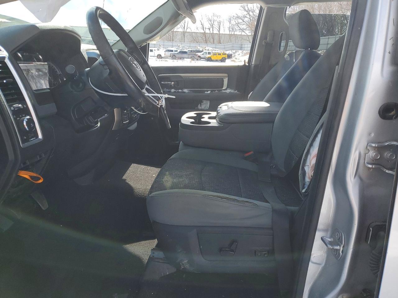 2018 Dodge Ram 1500 slt