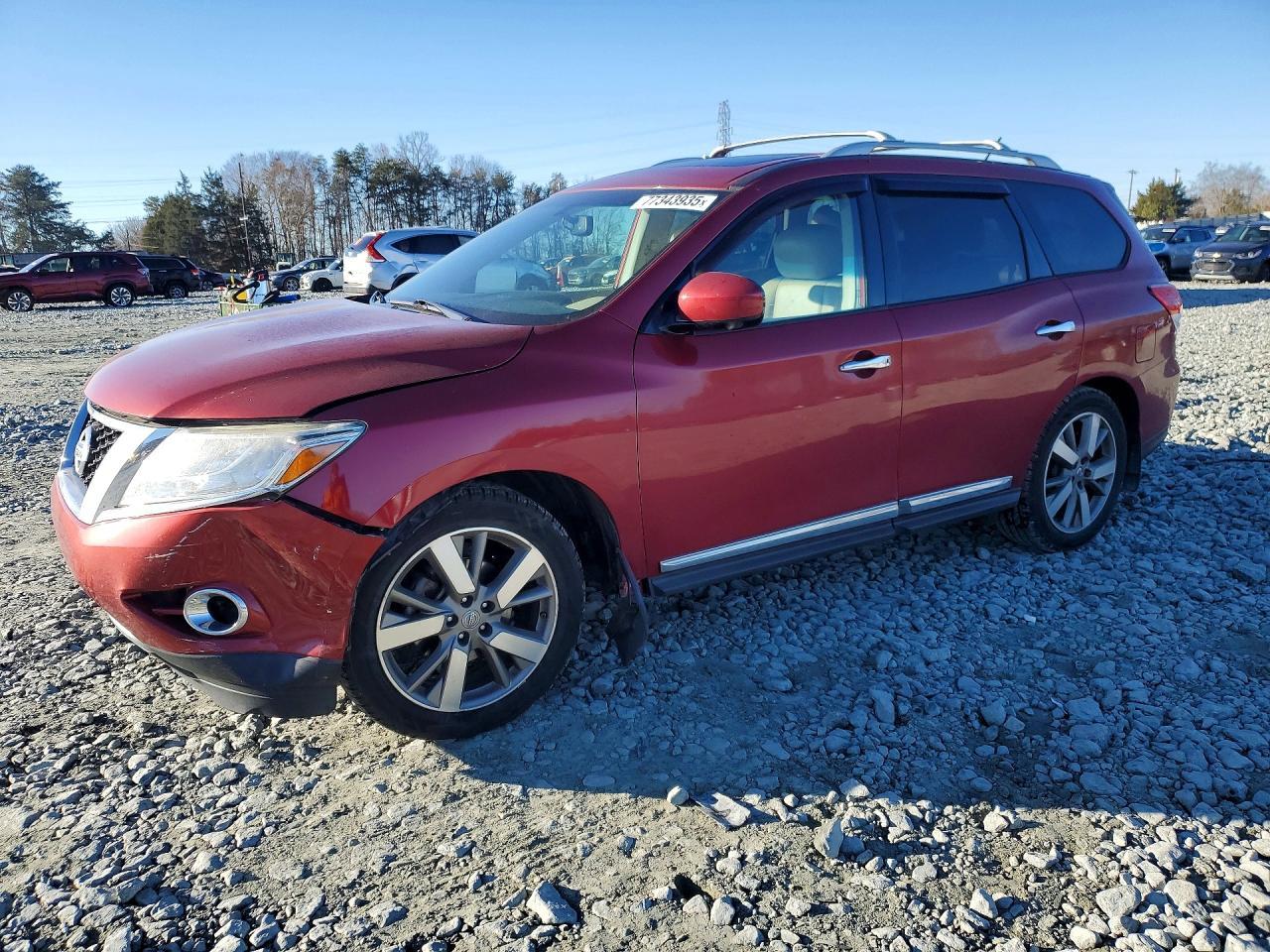 2016 Nissan Pathfinder s