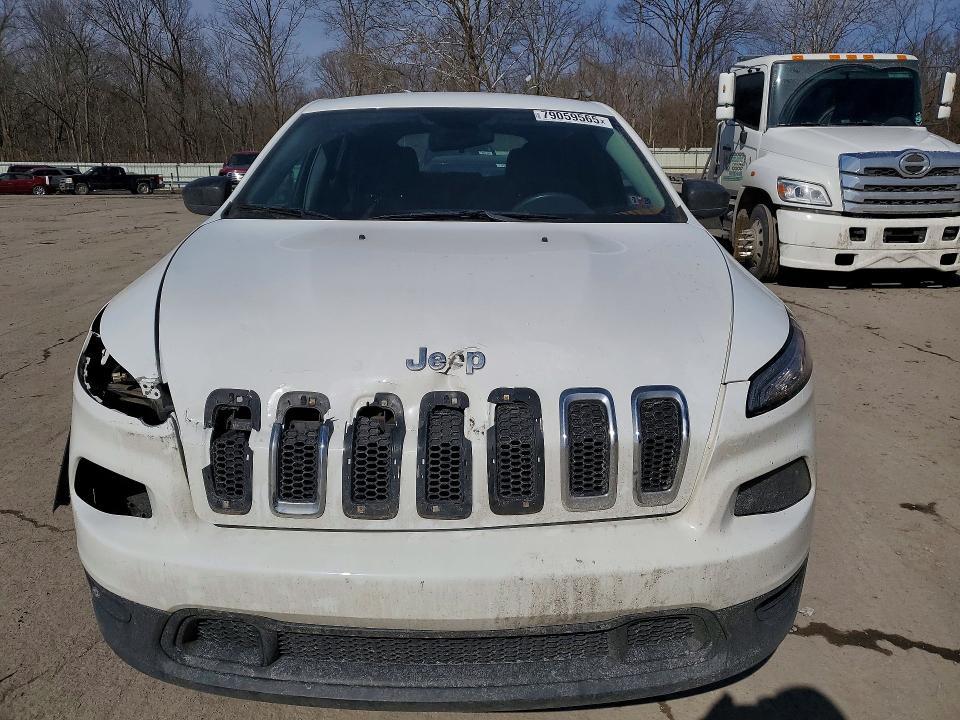 2016 Jeep Cherokee Sport