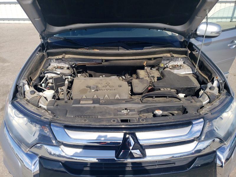 2016 Mitsubishi Outlander se