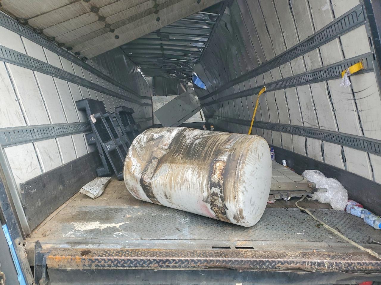 2015 Vanguard DRY Van Trailer