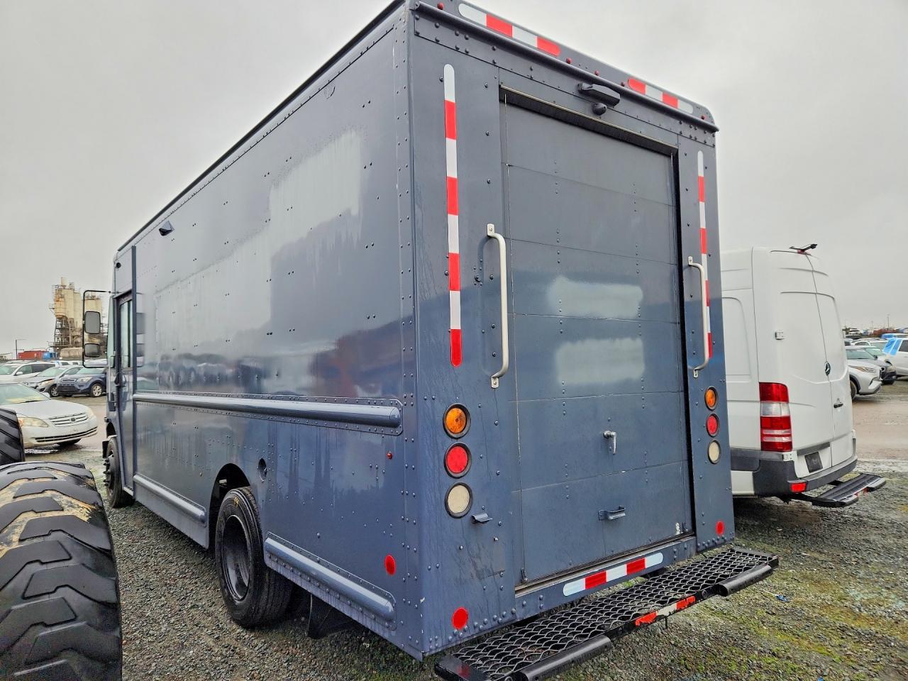 2021 Freightliner MT45G Delivery Truck