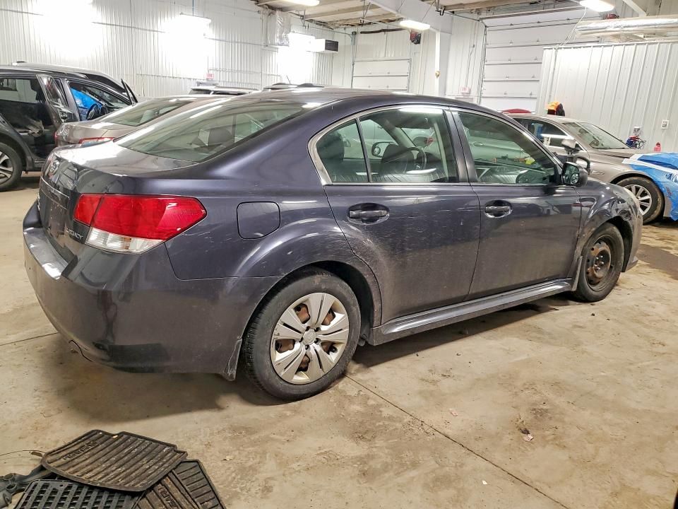2013 Subaru Legacy 2.5i