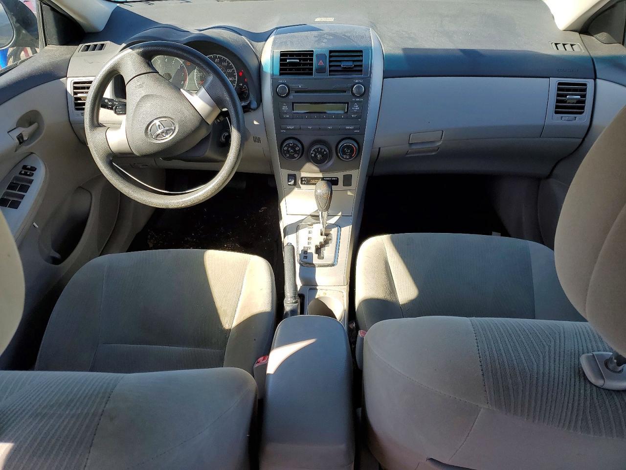 2011 Toyota Corolla le