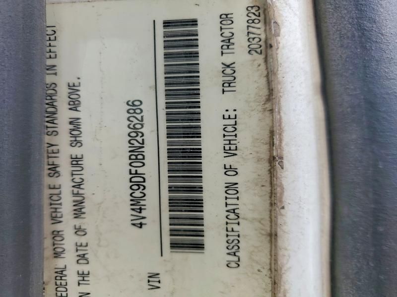 2011 Volvo Vnm Semi Truck