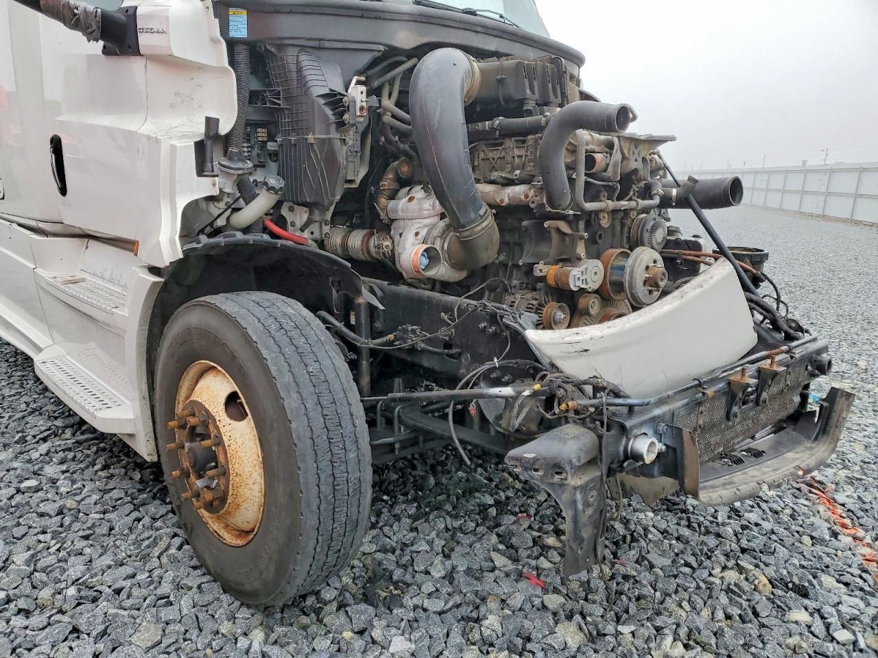 2018 Freightliner Cascadia 1-semi Truck