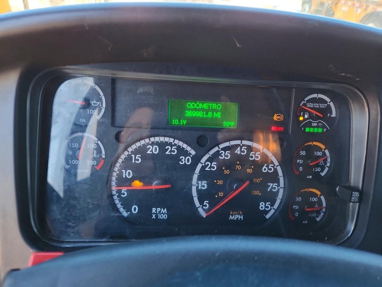 2018 Freightliner Business Class M2 BOX Truck