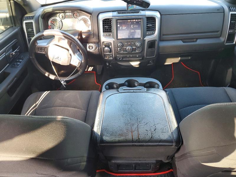 2022 Dodge RAM 1500 Classic SLT