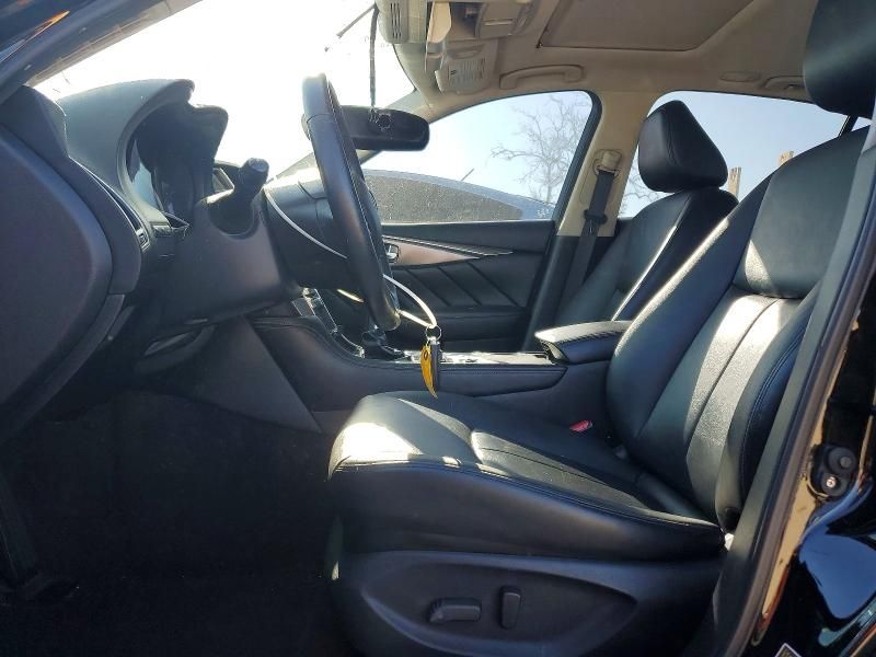 2015 Infiniti Q50 Base