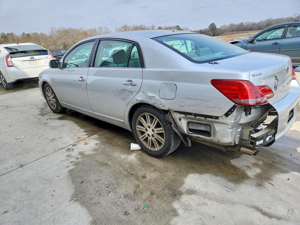 2009 Toyota Avalon xl