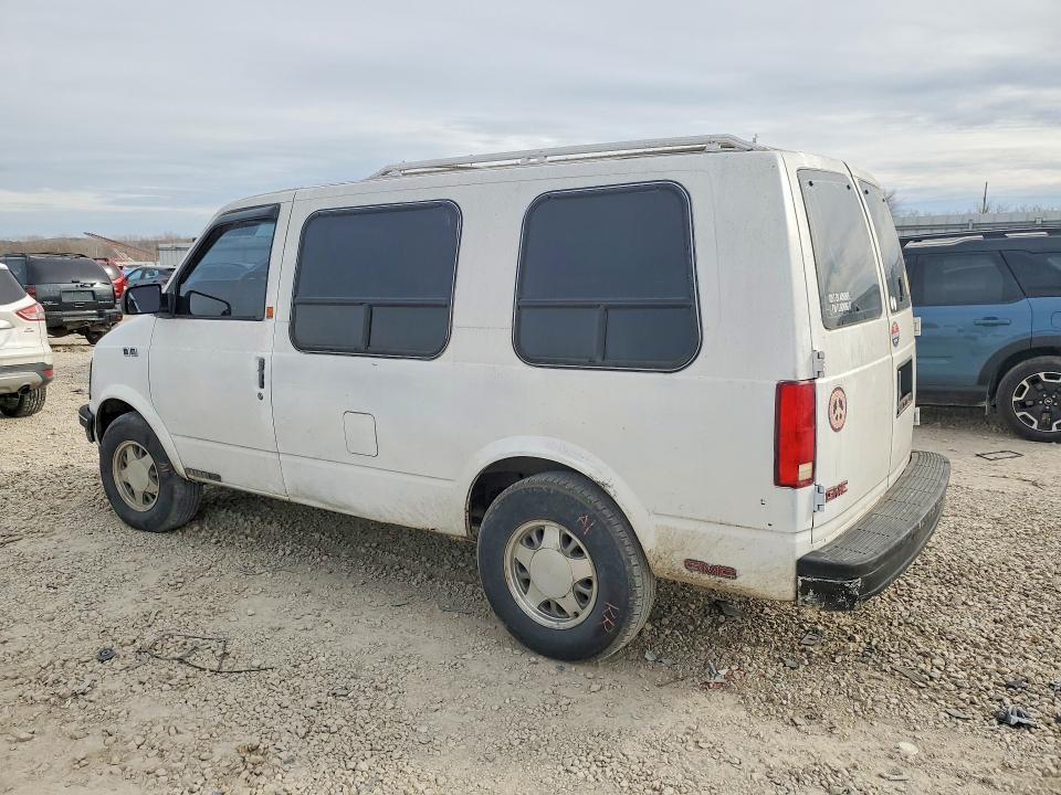 1991 GMC Safari XT