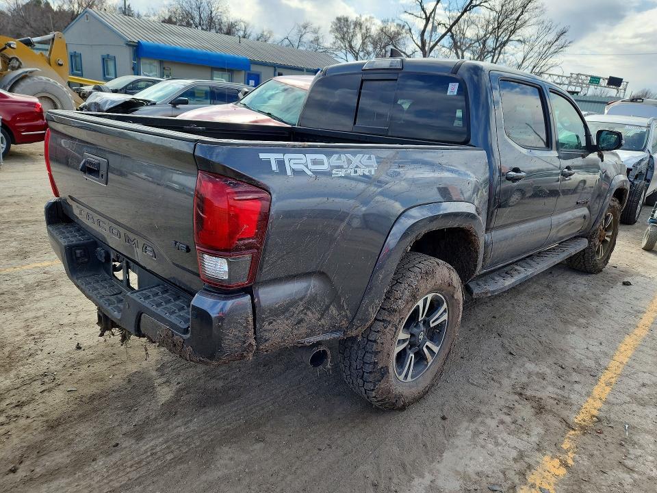 2018 Toyota Tacoma TRD Sport