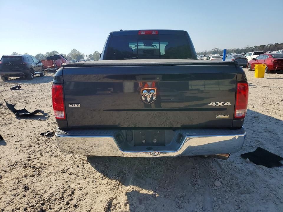2018 Dodge Ram 1500 slt