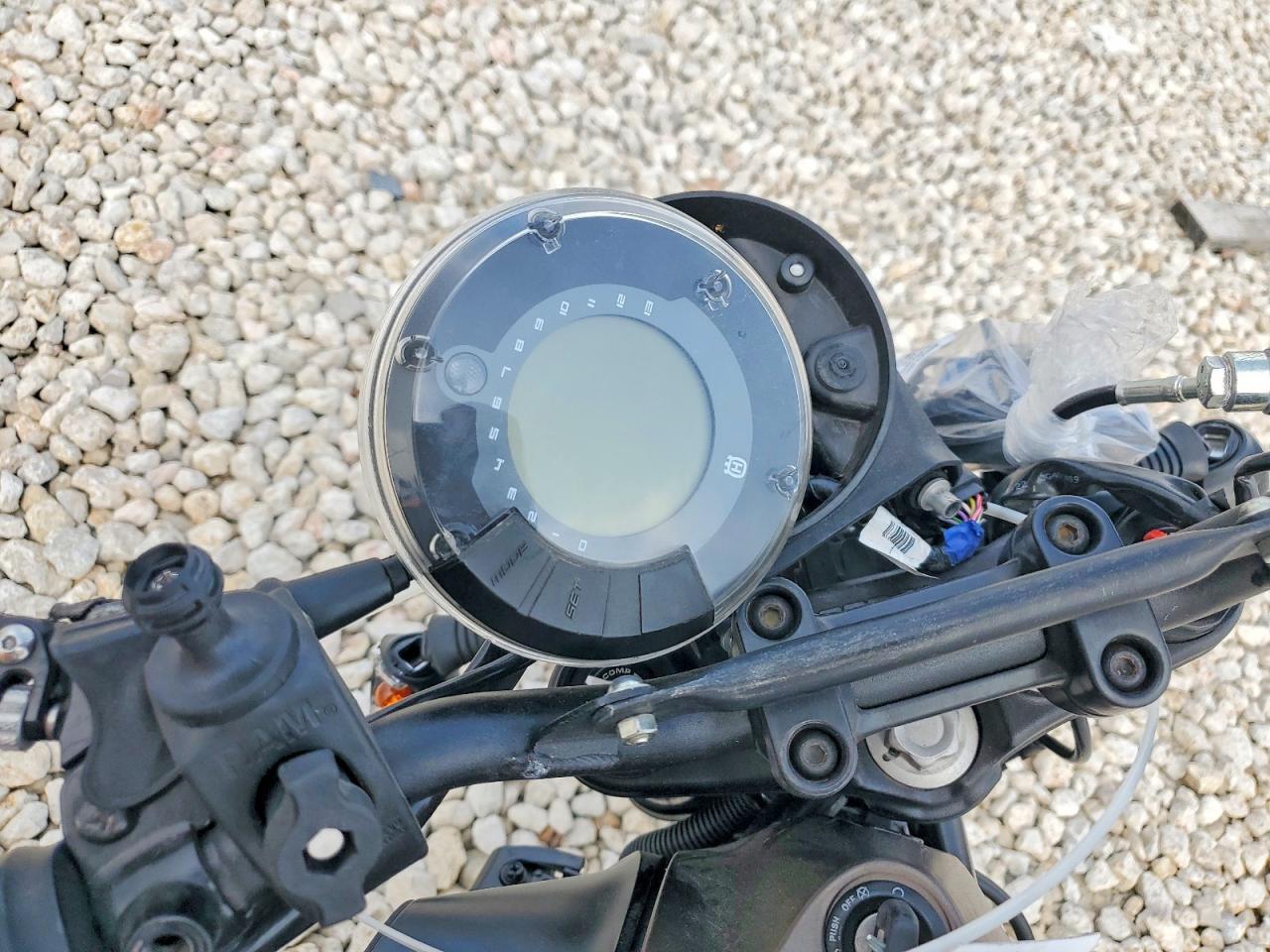 2023 Husqvarna Vitpilen 401/SVARTPILEN 401