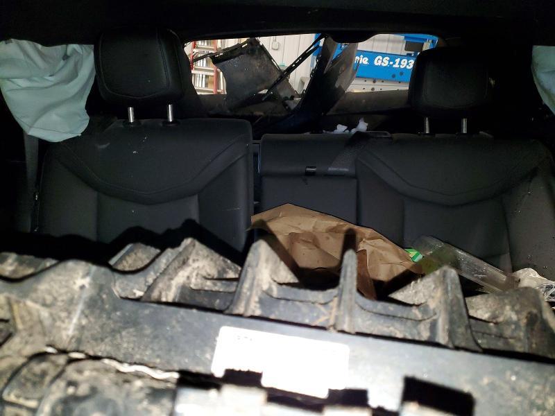 2020 Cadillac XT5 Premium Luxury