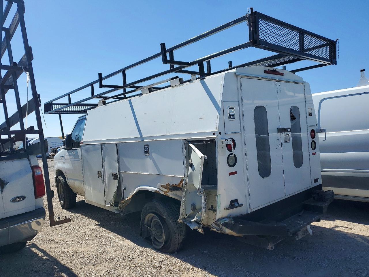 2012 Ford E-350 Utility / Service Truck