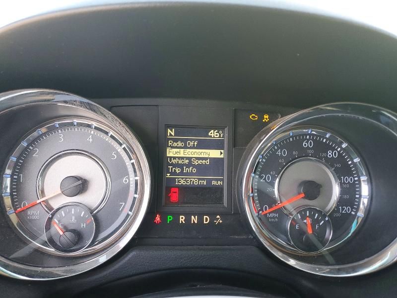 2016 Chrysler Town & Country Touring