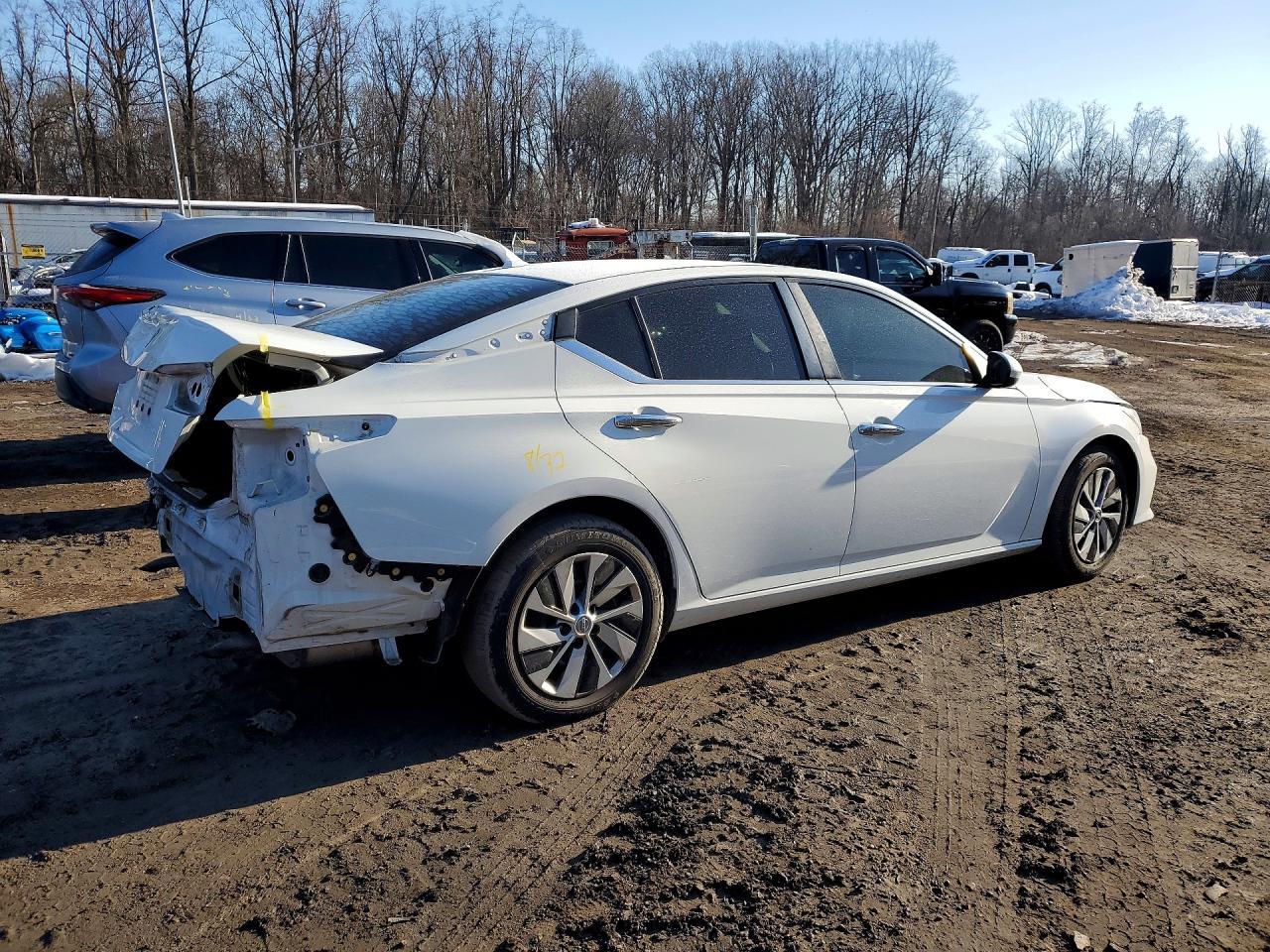 2020 Nissan Altima s