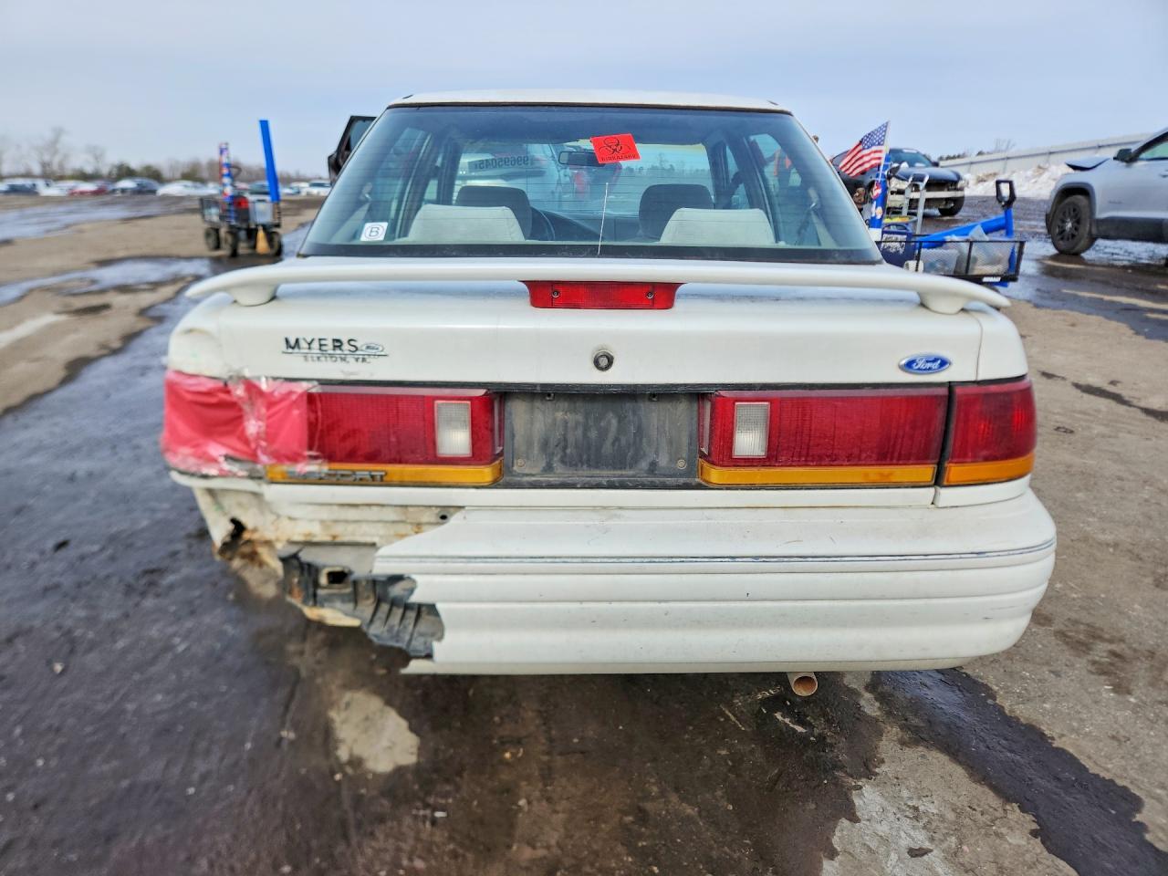 1995 Ford Escort lx