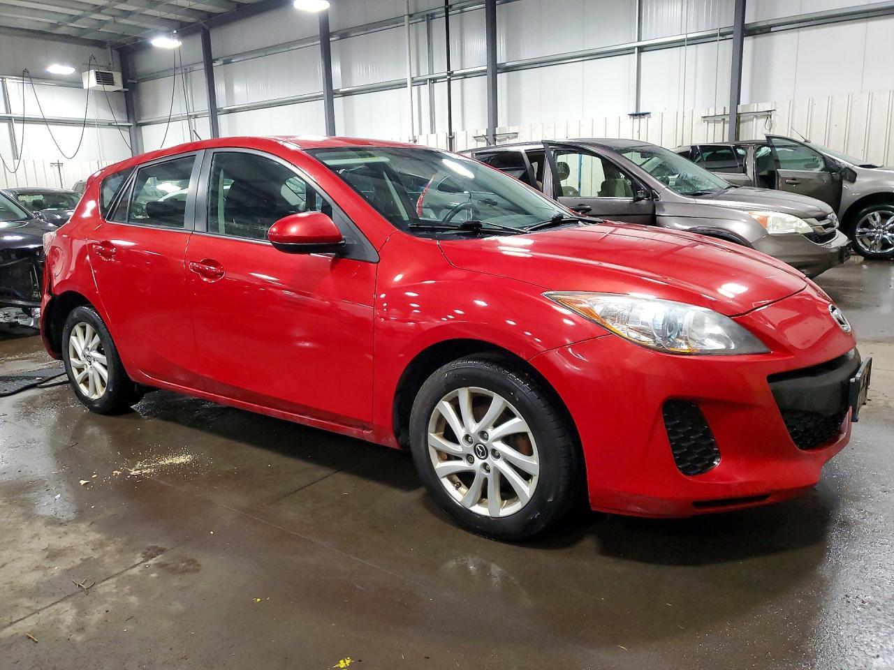 2013 Mazda 3 I