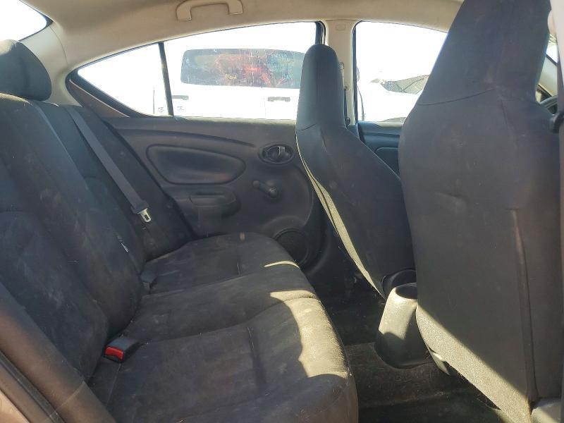 2017 Nissan Versa s