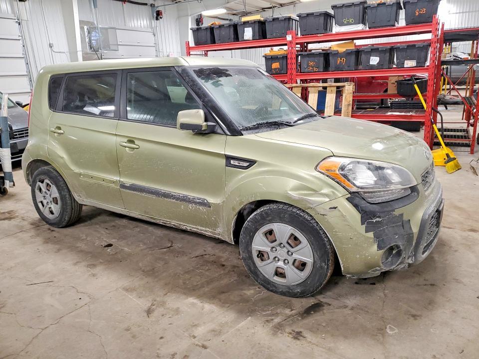 2013 KIA Soul Base