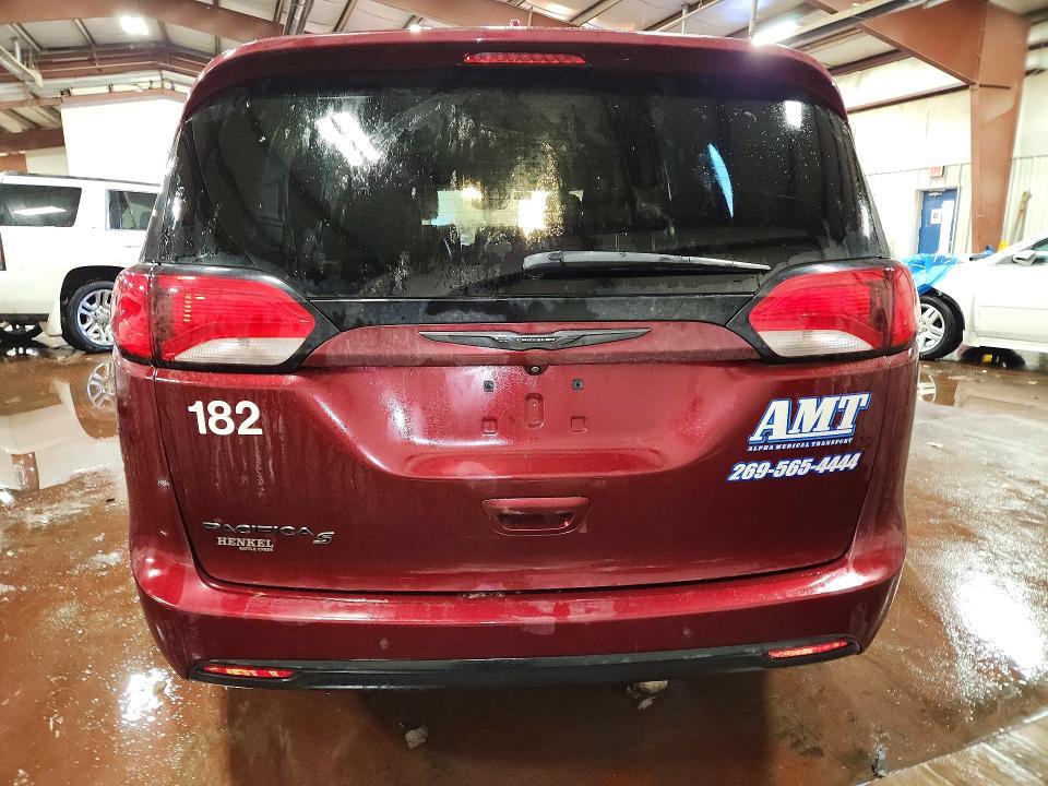 2020 Chrysler Pacifica Touring l