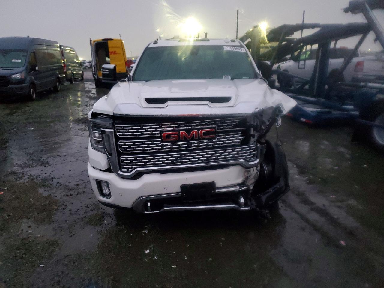 2020 GMC Sierra K3500 Denali