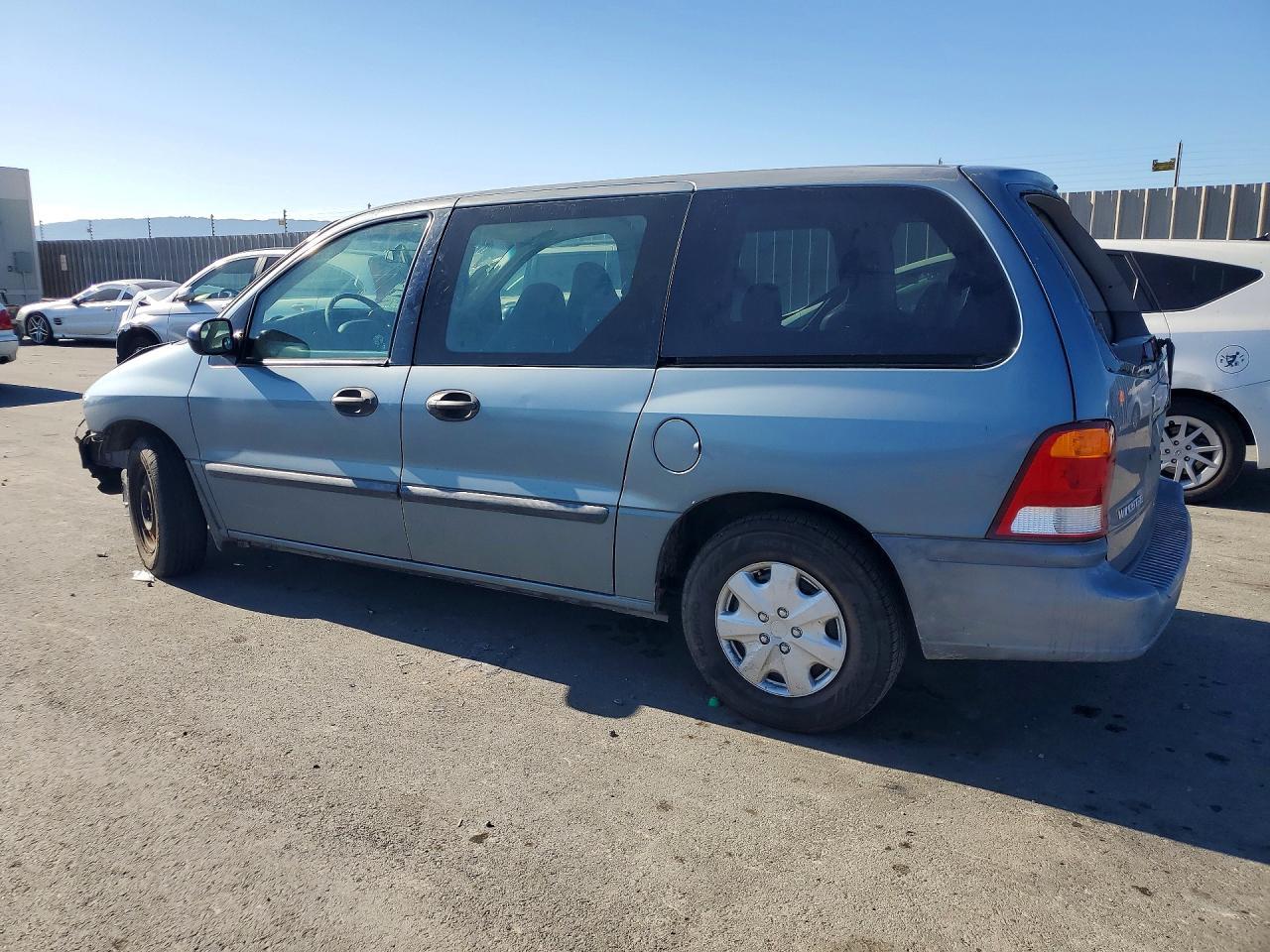 2000 Ford Windstar lx