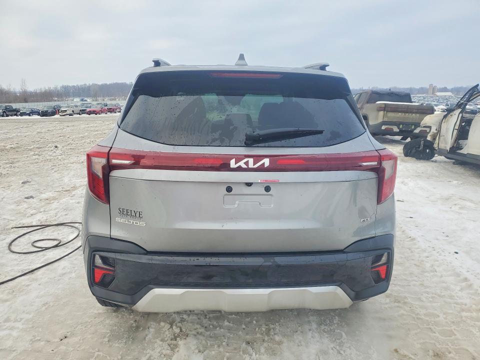 2025 KIA Seltos ex