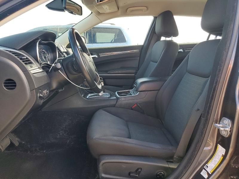 2021 Chrysler 300 Touring