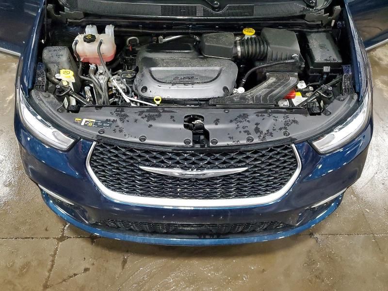 2025 Chrysler Pacifica Pinnacle