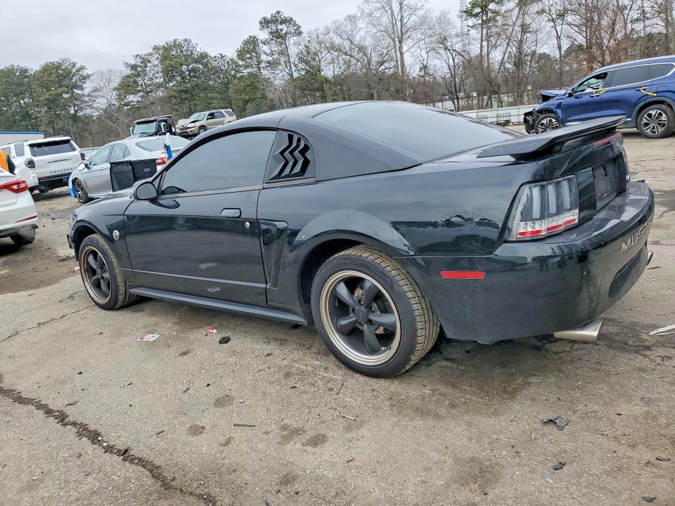 2004 Ford Mustang