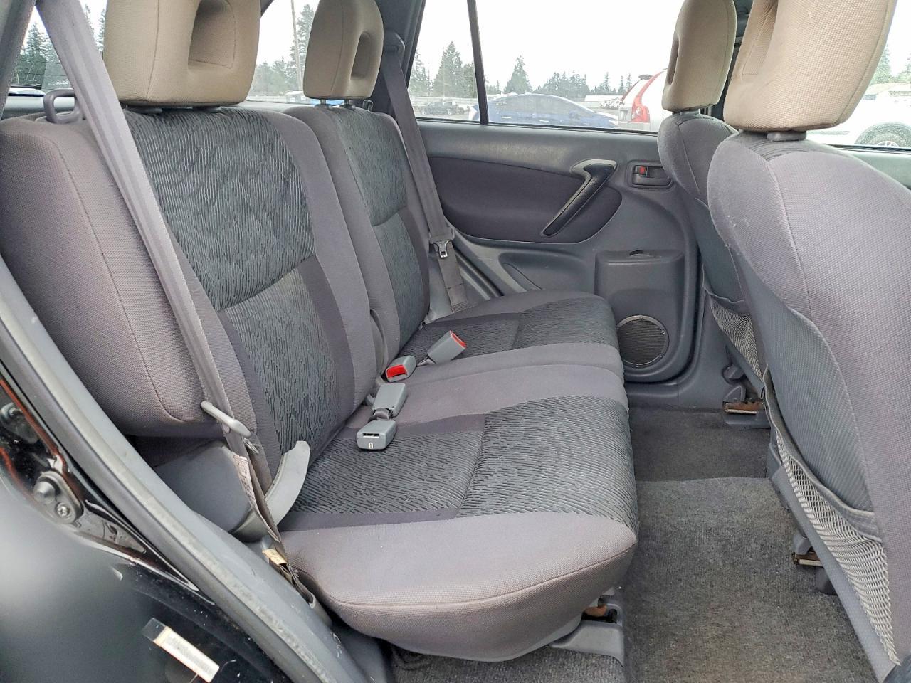 2001 Toyota Rav4 Base