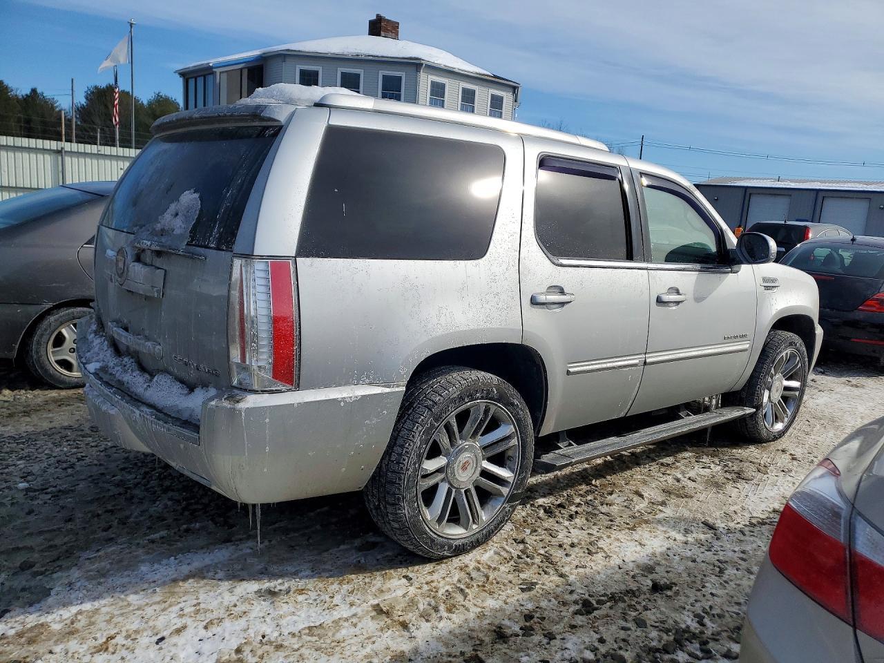 2012 Cadillac Escalade Premium